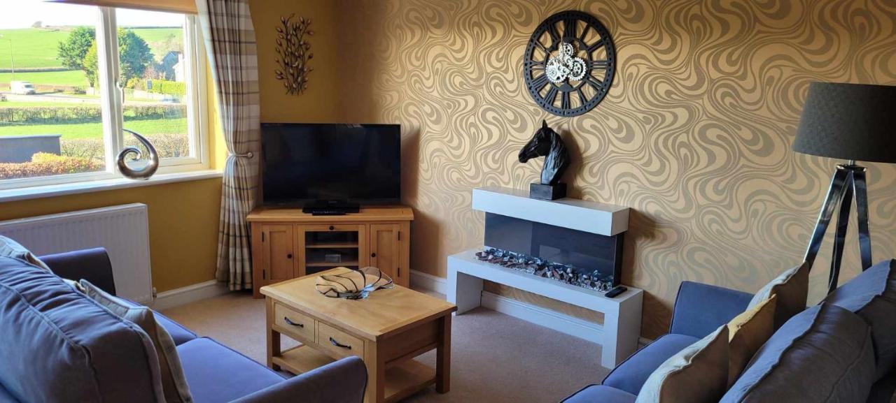 No 7 Boutique Apartment Ulverston Buitenkant foto